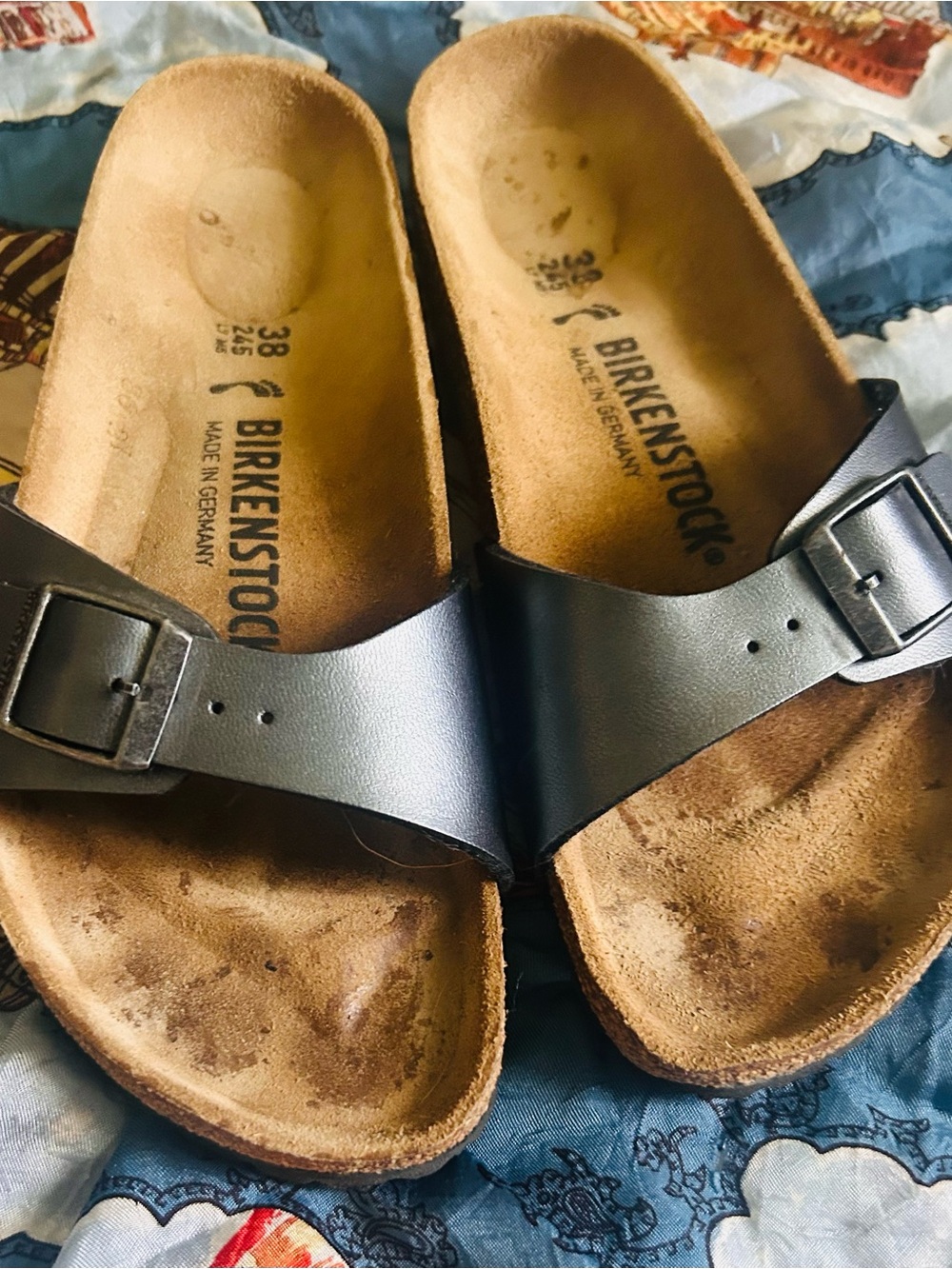 Birkenstock Black Arizona Single-Buckle Leather Sandals